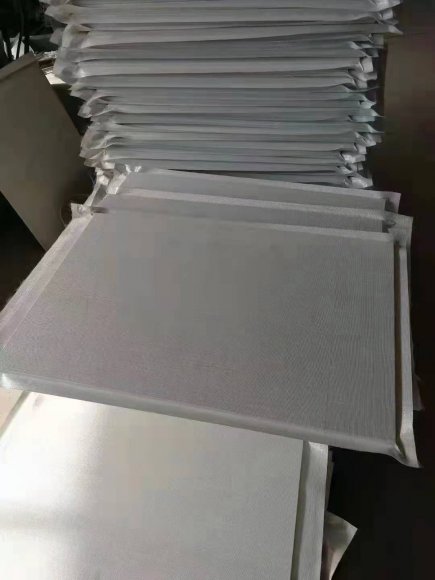 STP保溫板運(yùn)輸過(guò)程中的注意事項(xiàng)